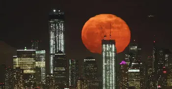 Star gazers admired the supermoon 