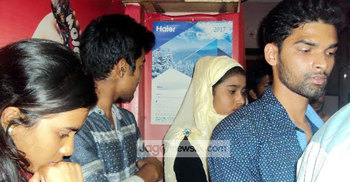 ফাস্টফুডের আড়ালে অসামাজিক কার্যকলাপ, ৬ জনের কারাদণ্ড