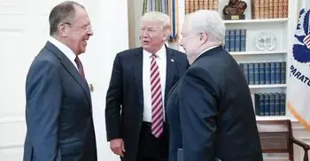 Putin offers transcript to prove Trump did not pass Russia secret