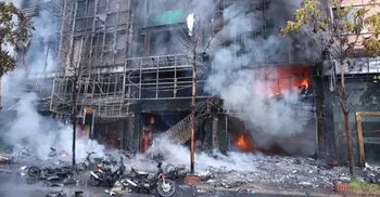 Vietnam karaoke bar fire kills 13