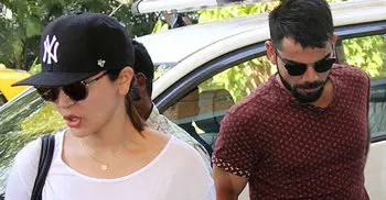 Virat Kohli, Anushka Sharma leave for vacation