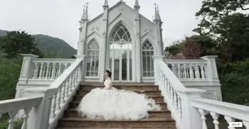 Cancer patient fulfils wedding photoshoot dream 