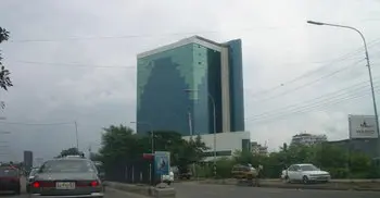 Demolish BGMEA building: SC