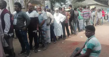 ৬ কেন্দ্রের ভোট এক প্রতিষ্ঠানে, ভোগান্তিতে ভোটাররা