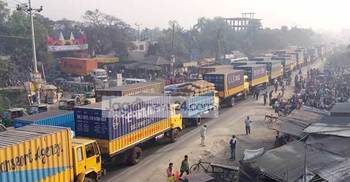 ঢাকা-চট্টগ্রাম মহাসড়কে ৩০ কিলোমিটার যানজট