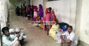 Massive evacuations underway as ‘Mora’ nears in Ctg