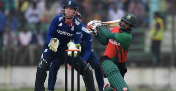 Stand-in skipper Buttler guides England home 