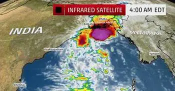 Maritime ports asked to hoist signal 4