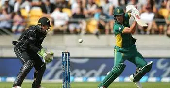 De Villiers smashes another ODI record 