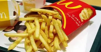 Dead lizard served with french fries at McDonald’s outlet 