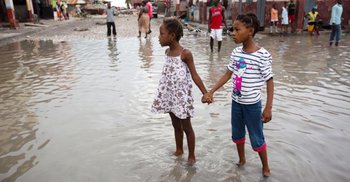 More than 300 dead in southern Haiti from hurricane: senator 