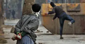 4 killed in latest shelling across disputed Kashmir border