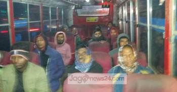 আখেরি মোনাজাতে অংশ নিতে ছুটছে মানুষ