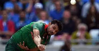 Mashrafe gives Bangladesh long awaited breakthrough