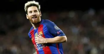 Barcelona director loses job over Messi comments