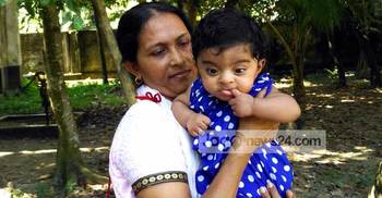 সম্প্রীতিকে সবাই দত্তক নিতে চায়