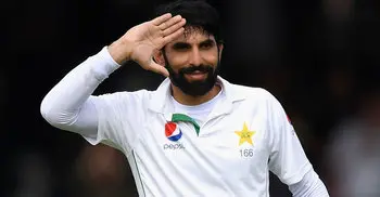 Misbah announces retirement from international cricket