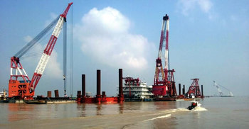 পদ্মার বুকে দৃশ্যমান হচ্ছে স্বপ্ন