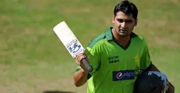 Pakistan batsman Shahzaib in spot-fix ban