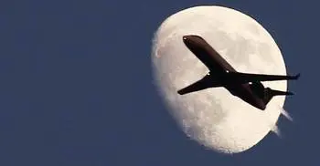 India to fine airlines for `dropping` poo 