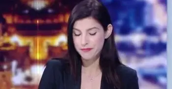 Anchor breaks down on air while reading news 