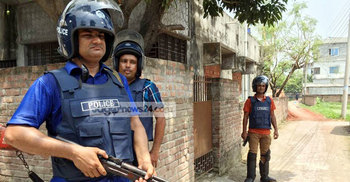 রাজশাহীতে পুলিশের ‘ব্লক রেইড’