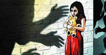 ইউপি সদস্যের বিরুদ্ধে স্কুলছাত্রীকে ধর্ষণের অভিযোগ 