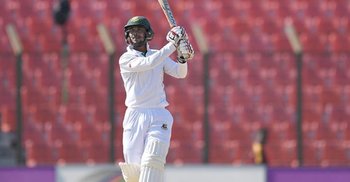 Sabbir keeps hopes alive as history beckons 