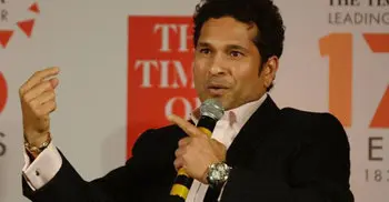 Sachin Tendulkar urges fans to support women’s cricket