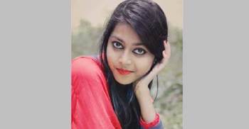 রাজধানীতে বাসের ধাক্কায় মেডিকেল ছাত্রীর মৃত্যু