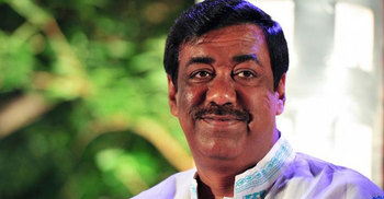 সবার দৃষ্টি শামীম ওসমানের দিকে