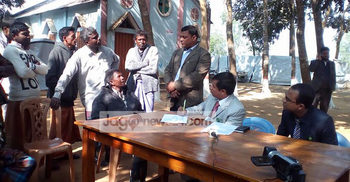 সাঁওতাল পল্লীতে পিবিআই