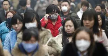 Beijing issues red alert for severely high air pollution 