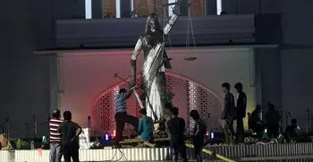 Statue of Greek goddess on SC premises removed 