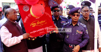 ঘরে ঘরে জঙ্গি-সন্ত্রাসবিরোধী দুর্গ গড়ে তুলুন : বাণিজ্যমন্ত্রী 