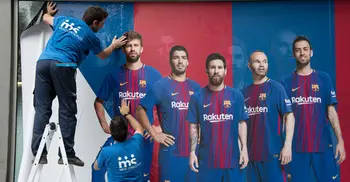Barca strip Neymar from Camp Nou posters