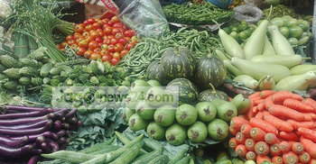 সবজির দাম এখনও চড়া