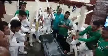 ‘Amra korbo joy’ in its finest tune