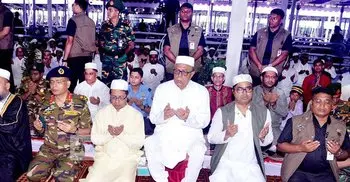 President offers Eid-ul-Azha prayers at National Eidgah