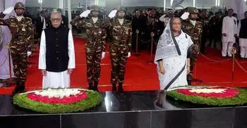 President, PM pay homage to Bangabandhu