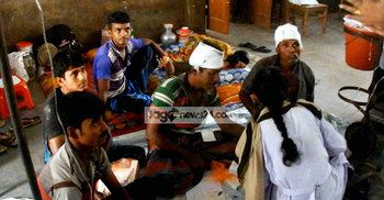 মাছ ধরা নিয়ে দুই পক্ষের সংঘর্ষে আহত ১৫