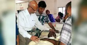 Nahid visits BCL leader Shahin at NITOR