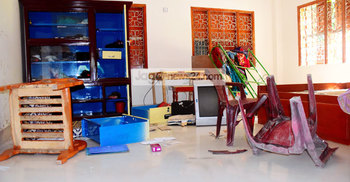 পাবনায় প্রবাসীর বাড়িতে মুখোশধারীদের হামলা