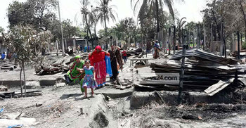 কয়েলের আগুনে পুড়ে শতাধিক ঘর ছাই