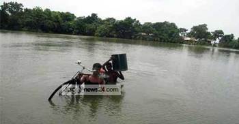 বন্যায় ভেসেছে রাজশাহীর ৫৩ টন মাছ