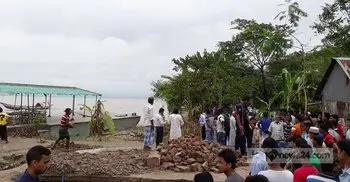 3 launches capsize in Shariatpur, over 50 missing