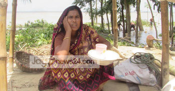 পদ্মা মোর সব লইয়া গেছে