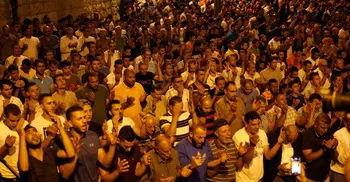 Israel removes more al-Aqsa security installations