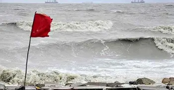 Signal 3 for maritime ports as depression forms over Bay