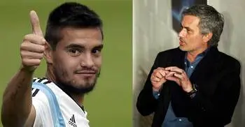 Romero signs new contract at United